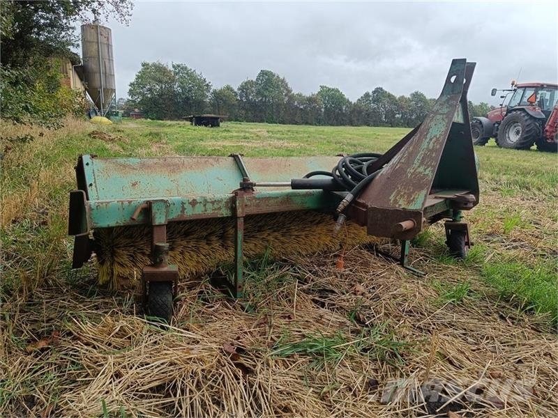 Holsø traktorkost ca. 2,10 meter Egyéb traktor tartozékok