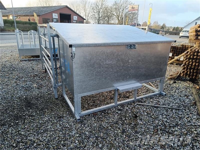 Jyfa Kalveboks - foderhæk Other livestock machinery and accessories