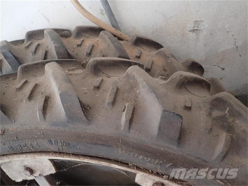 Kleber 8.3R44 الإطارات والعجلات والحافات