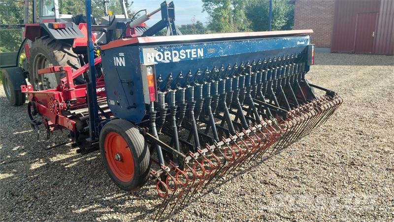 Kongskilde 3 m Compaktharve m/Nordsten CLG 300 såmaskine Combination drills