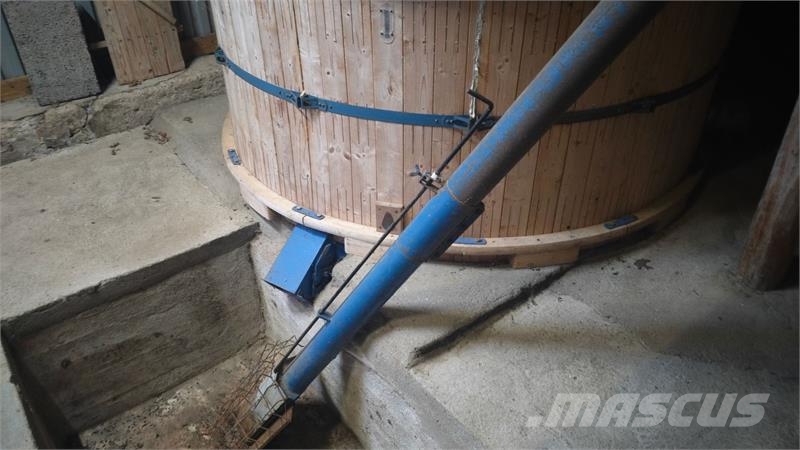 Kongskilde rørsnegl 102 mm. 5 meter ماكينات زراعية - غير ذلك