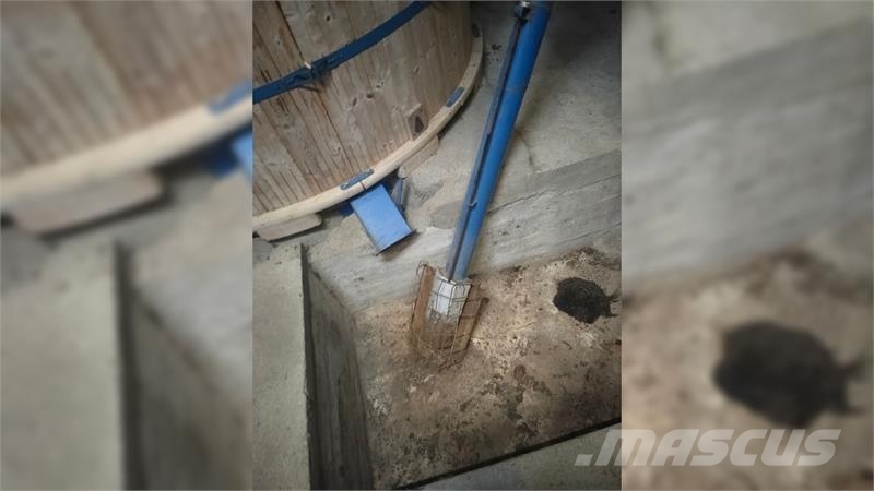 Kongskilde rørsnegl 102 mm. 5 meter ماكينات زراعية - غير ذلك