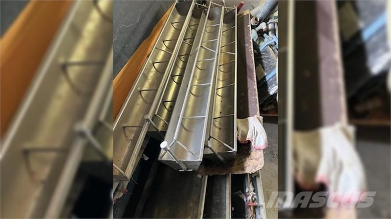  Langtrug, rustfrie, til smågrise ماكينات وملحقات مواش أخرى