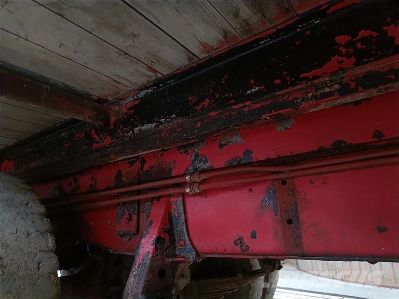  Lastbiltipvogn med hydraulisk Jema snegl 傾卸式拖車