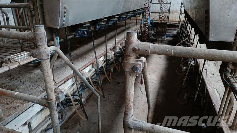  Malkestalden til 20 stk. med mælkemåler ماكينات وملحقات مواش أخرى