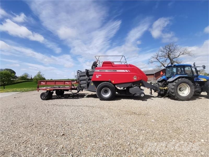 Massey Ferguson 360