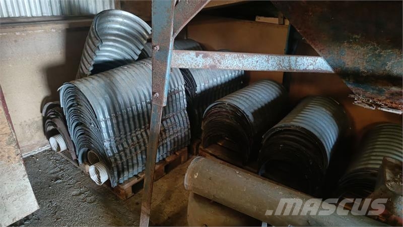 Pansertoppe, 290 stk. type 900 (pris er pr stk.) Muud põllumajandusmasinad