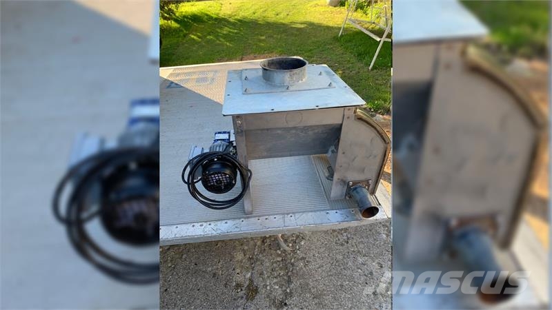 Skiold . Skiold Optagerstation Ø 50,8 med gearmotor, udfø Ostali stroji in oprema za živino
