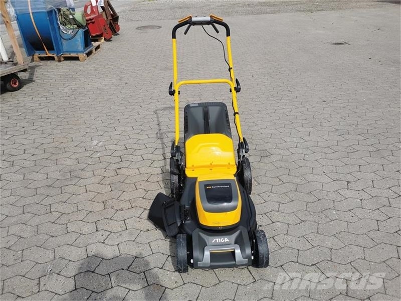 Stiga Combi 48 SQ DAE Reitermäher