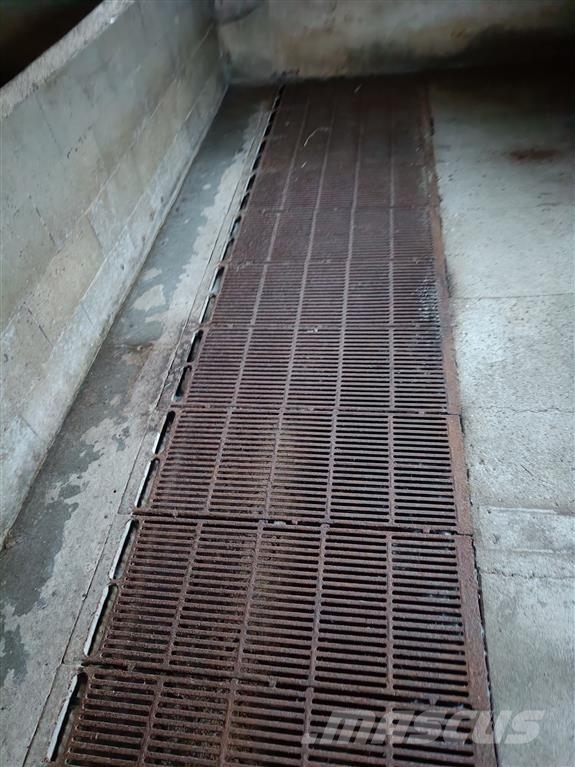  Støbejernsriste 100x40 cm  MOMSFRI Άλλα μηχανήματα κτηνοτροφίας και εξαρτήματα