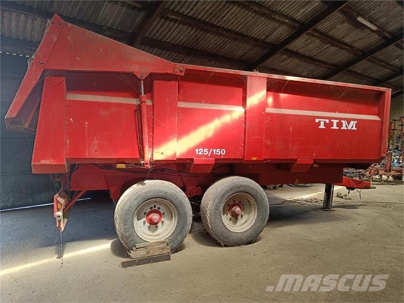 Tim 125/150 kan sættes et skillerum i. Tipper trailers