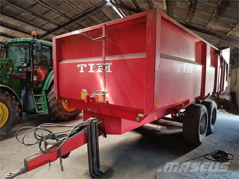 Tim 125/150 kan sættes et skillerum i. Tipper trailers