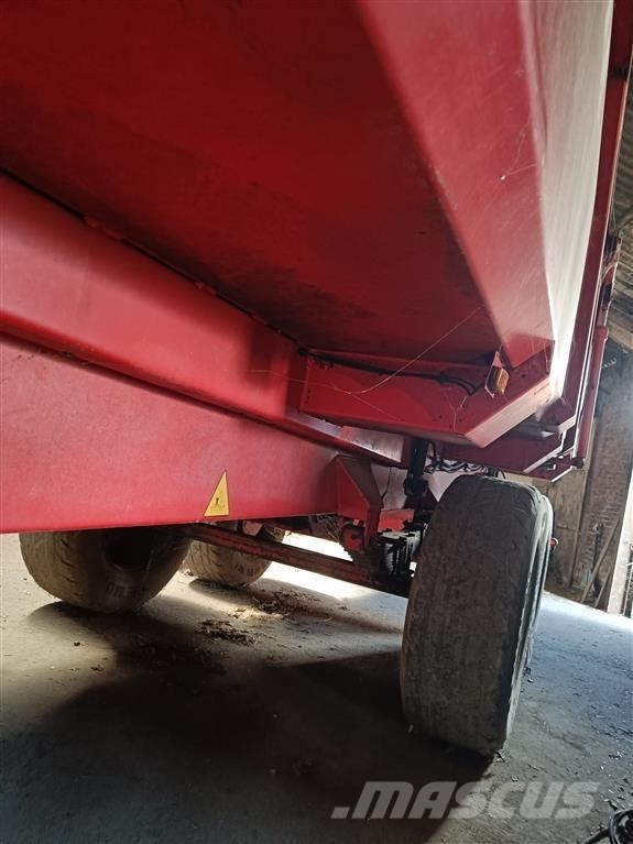 Tim 125/150 kan sættes et skillerum i. Tipper trailers