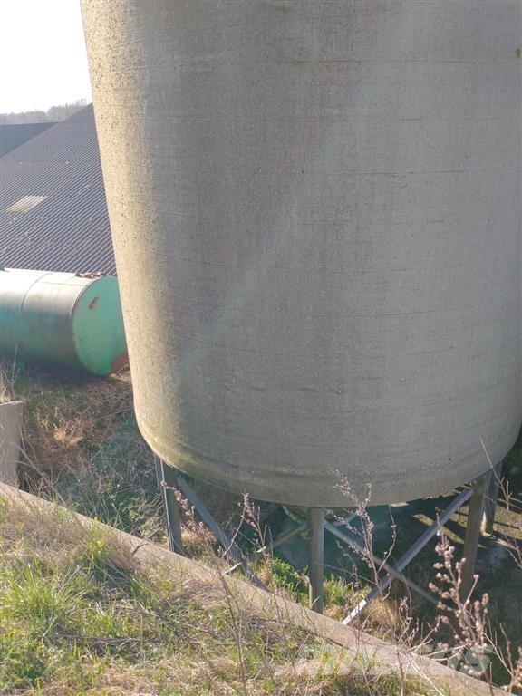 Tunetank 143m3 Glasfibersilo Tvertņu izkraušanas aprīkojums