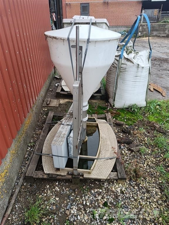  Vissing Agro 2 stk. ubrugte Weitere Viehgeräte