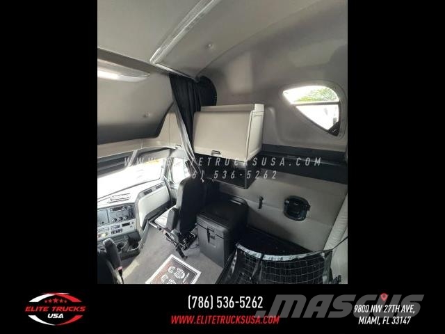 Freightliner Cascadia Andere Fahrzeuge