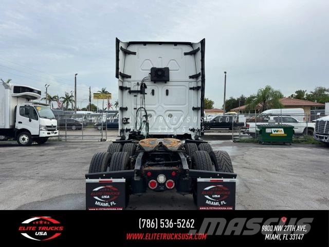 Freightliner Cascadia Andere Fahrzeuge