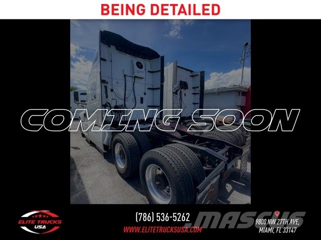 International LT Other trucks