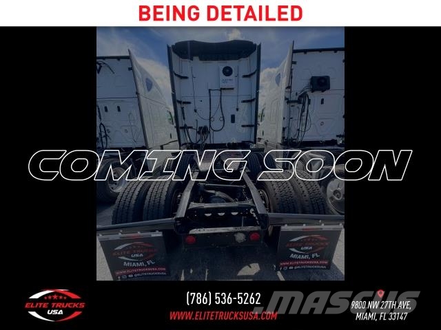 International LT Other trucks