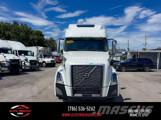 Volvo Commercial VNL 860 その他トラック