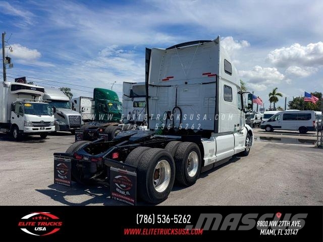 Volvo Commercial VNL 860 その他トラック