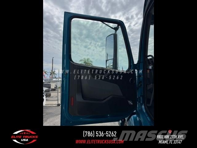 Volvo Commercial VNL 860 Other trucks