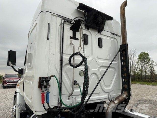 Freightliner 113 Evolution Prime Movers