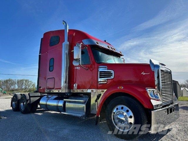 Freightliner CORONADO SD122 Prime Movers