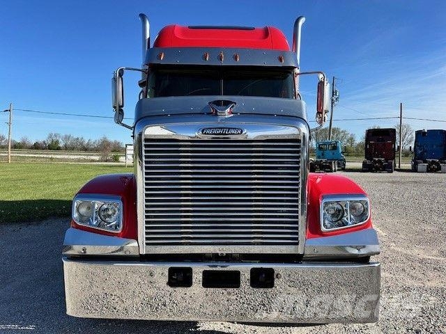 Freightliner CORONADO SD122 Prime Movers