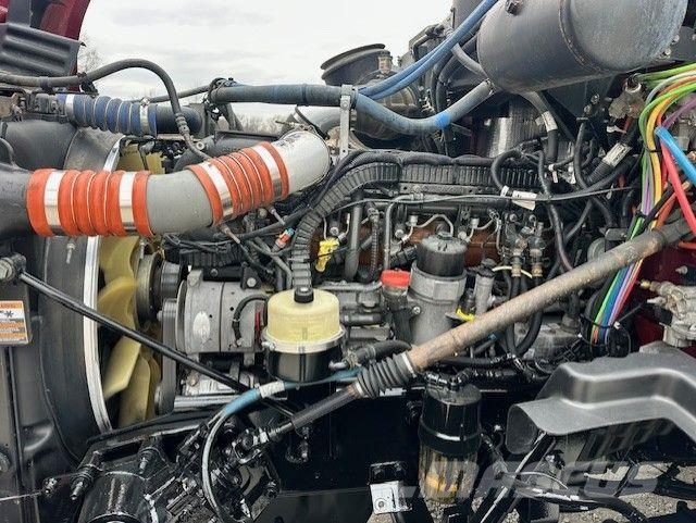 Peterbilt 587 트랙터 유닛