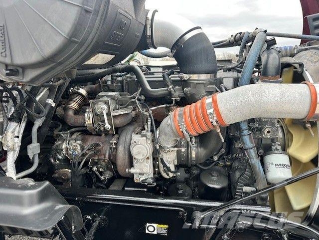 Peterbilt 587 트랙터 유닛