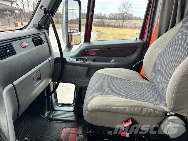Peterbilt 587 트랙터 유닛