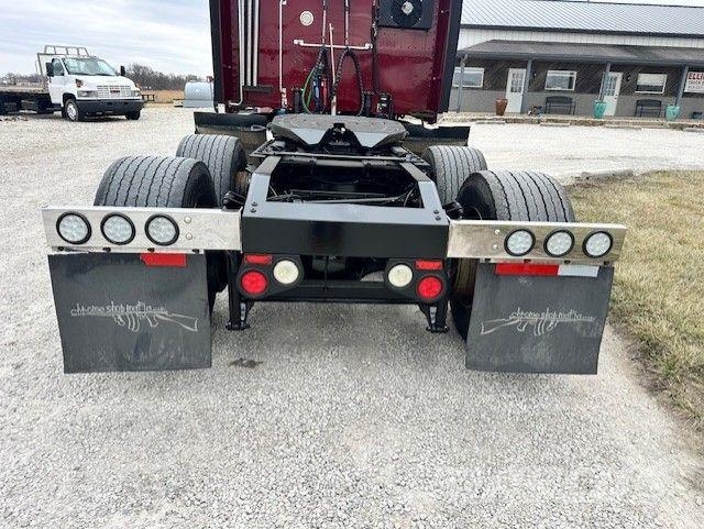 Peterbilt 587 트랙터 유닛