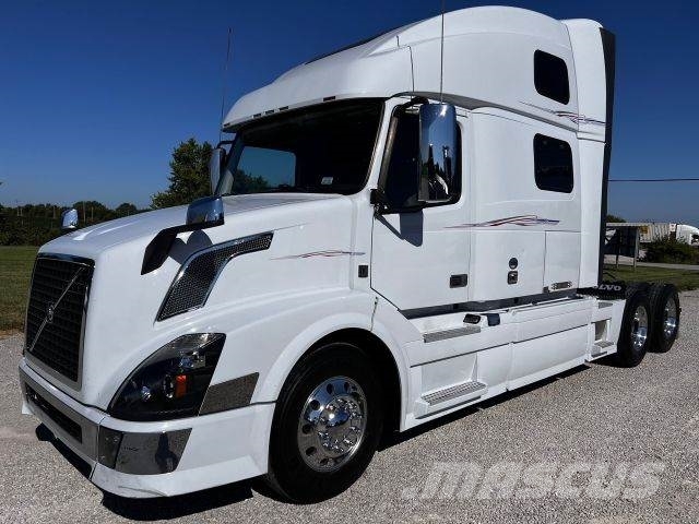 Volvo VNL64T780 Tegljači