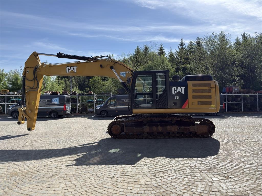 CAT 326FLN 履带挖掘机