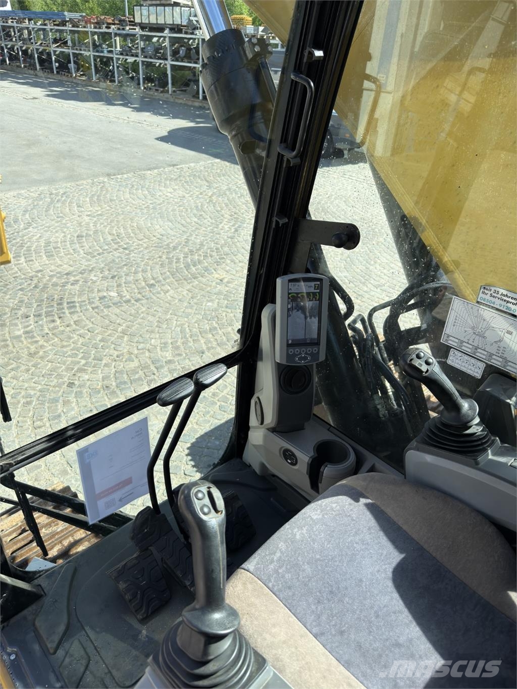 CAT 326FLN 履带挖掘机