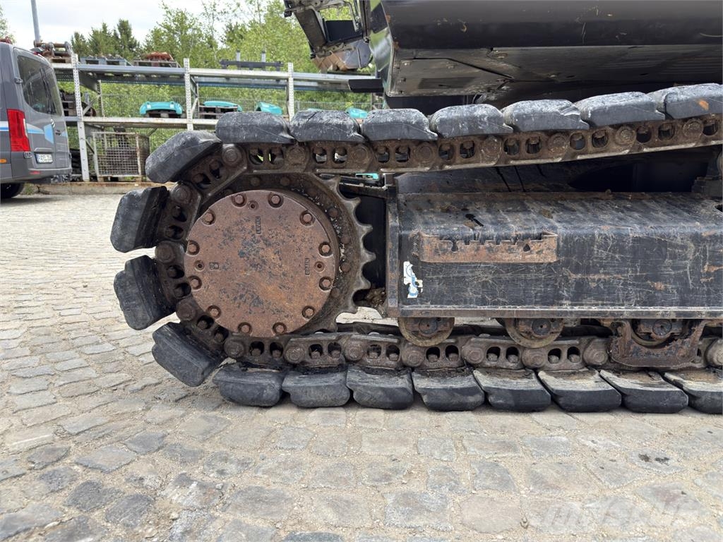 Hitachi ZX135US-6 حفارات زحافة