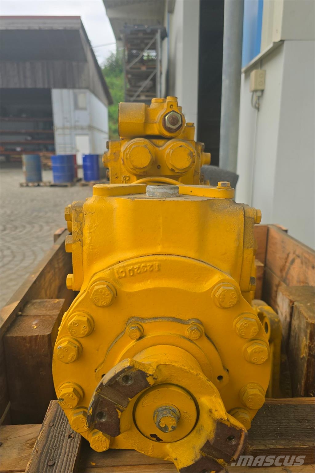 Komatsu Getriebe Komatsu D66 Raupe Transmissie