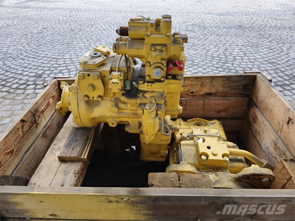 Komatsu Getriebe Komatsu D66 Raupe Transmissie