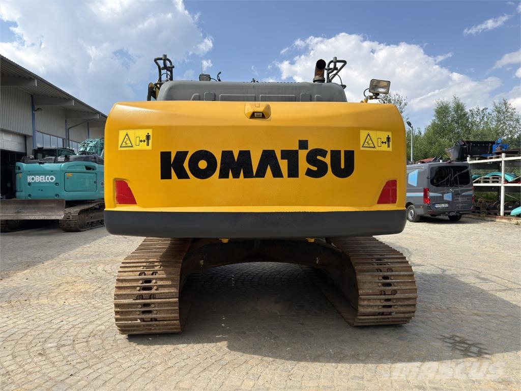 Komatsu PC210LC-10 حفارات زحافة