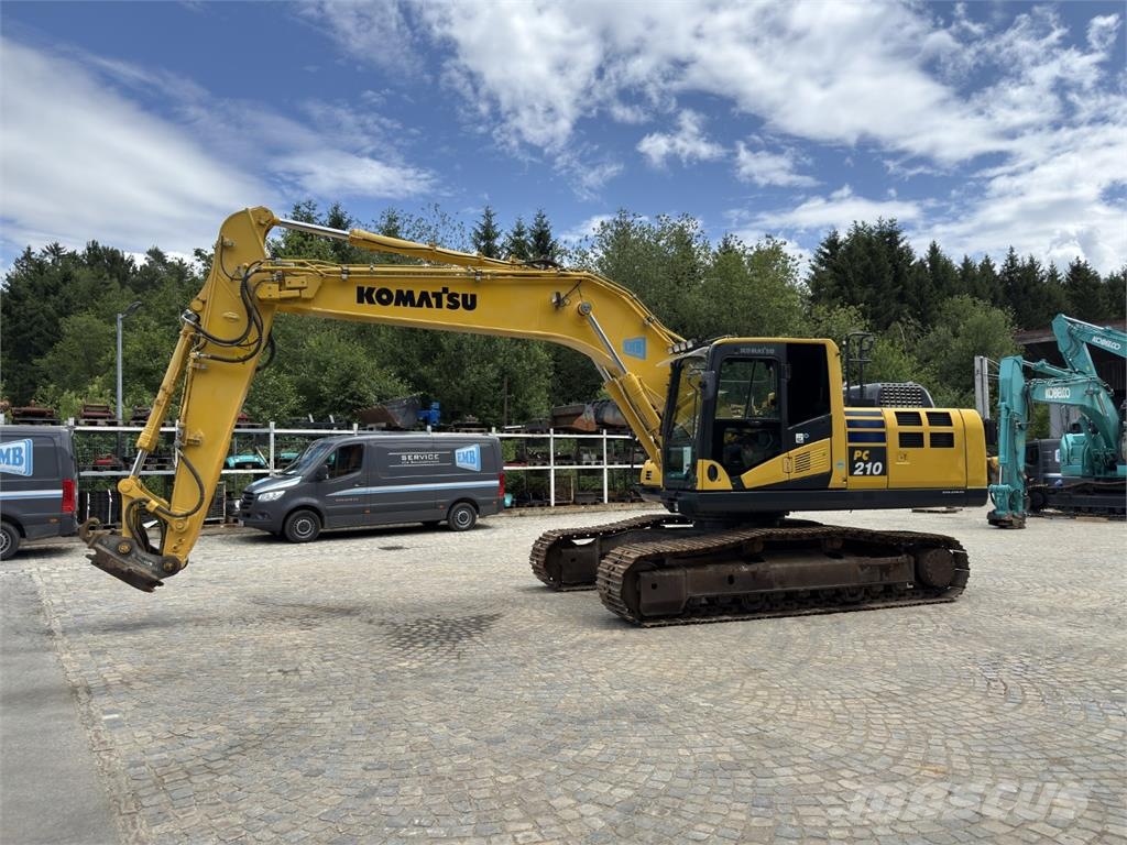 Komatsu PC210LC-10 Εκσκαφείς με ερπύστριες