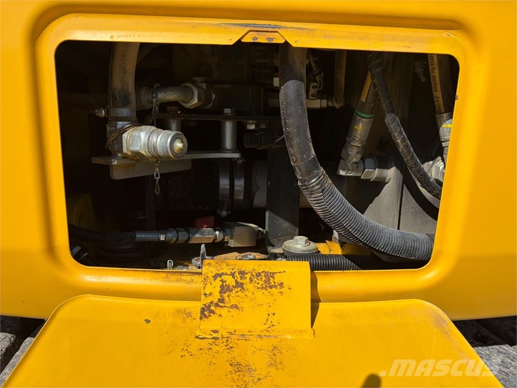 Komatsu PC88MR-10 Μίνι εκσκαφείς 7t - 12t