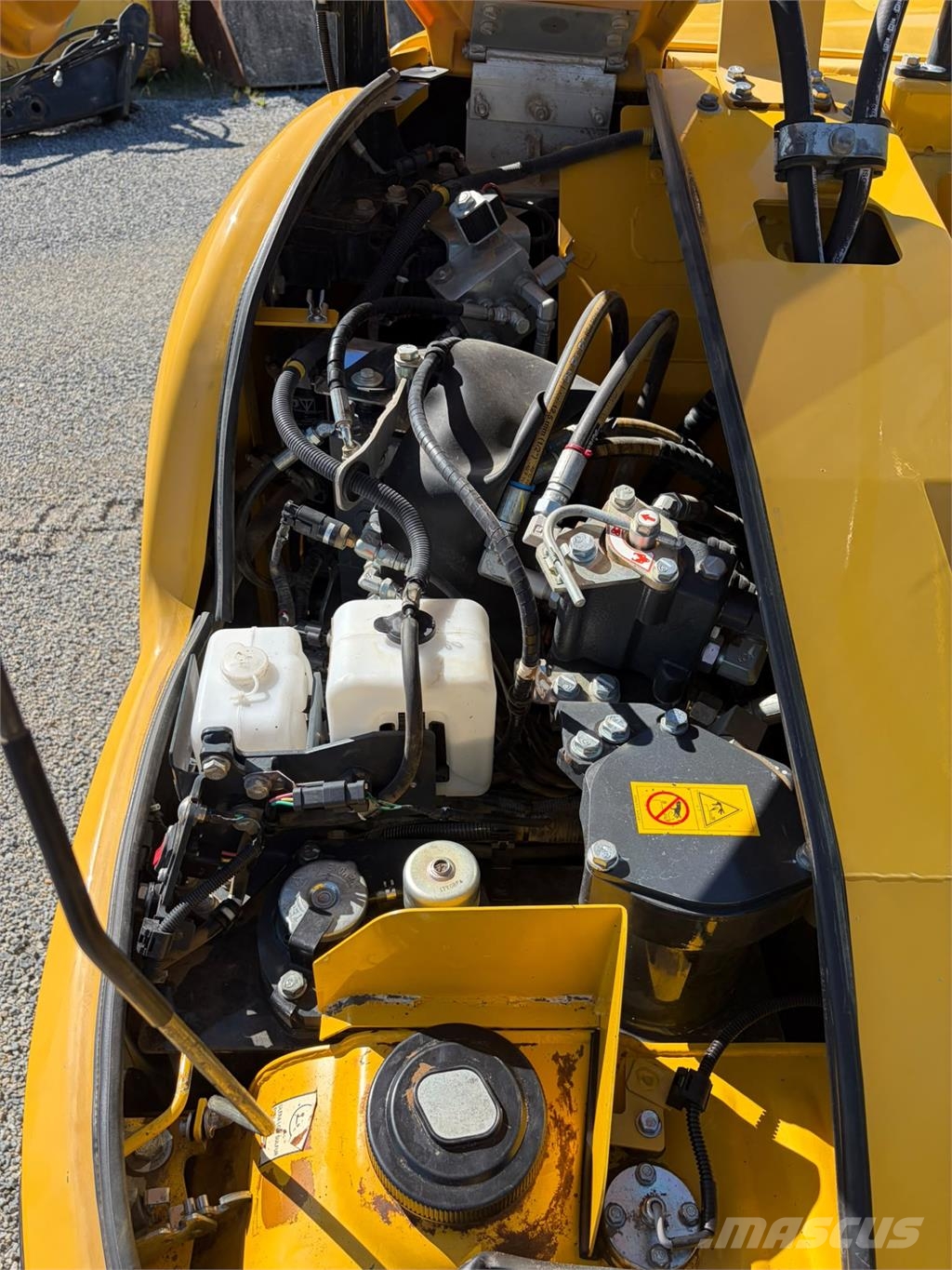 Komatsu PC88MR-10 Μίνι εκσκαφείς 7t - 12t