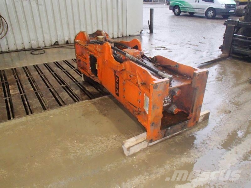 NPK E-225 A Marteau hydraulique