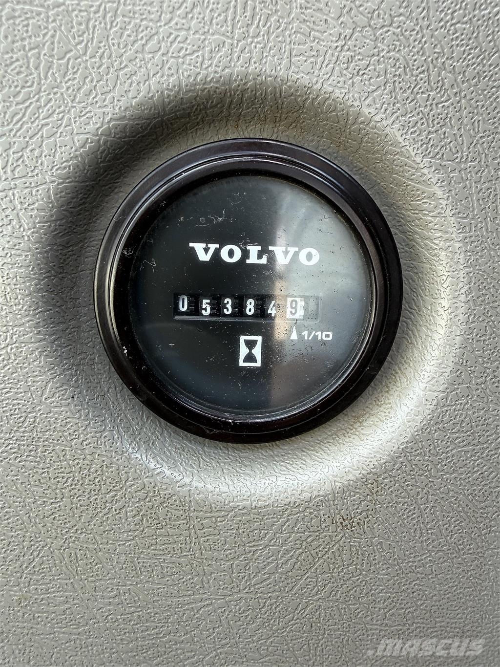 Volvo ECR88D Midibagger 7t - 12t