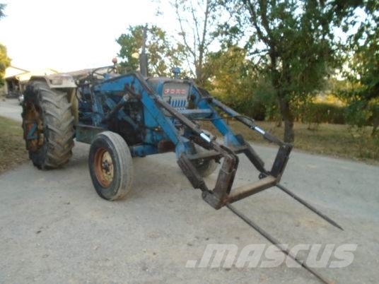 Ford 5000 5000 Tractors