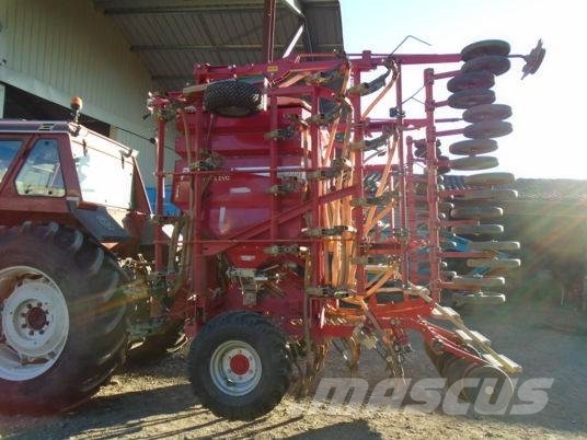 Kverneland TS EVO 6000 TS EVO 6000 Kombinirane sejalnice