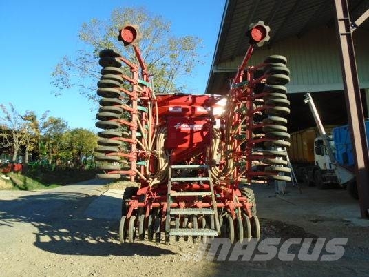 Kverneland TS EVO 6000 TS EVO 6000 Kombinirane sejalnice