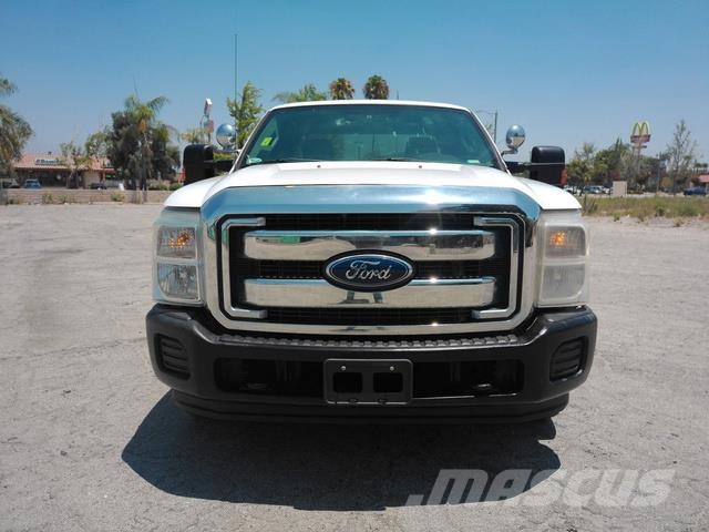 Ford F250 Šleperi za vozila