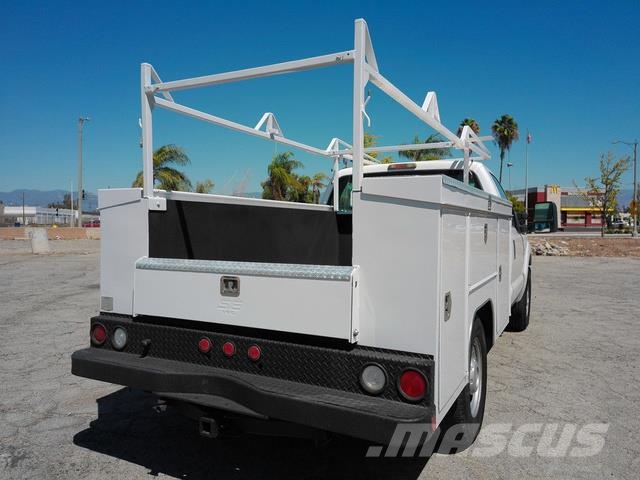 Ford F250 Bergungsfahrzeuge